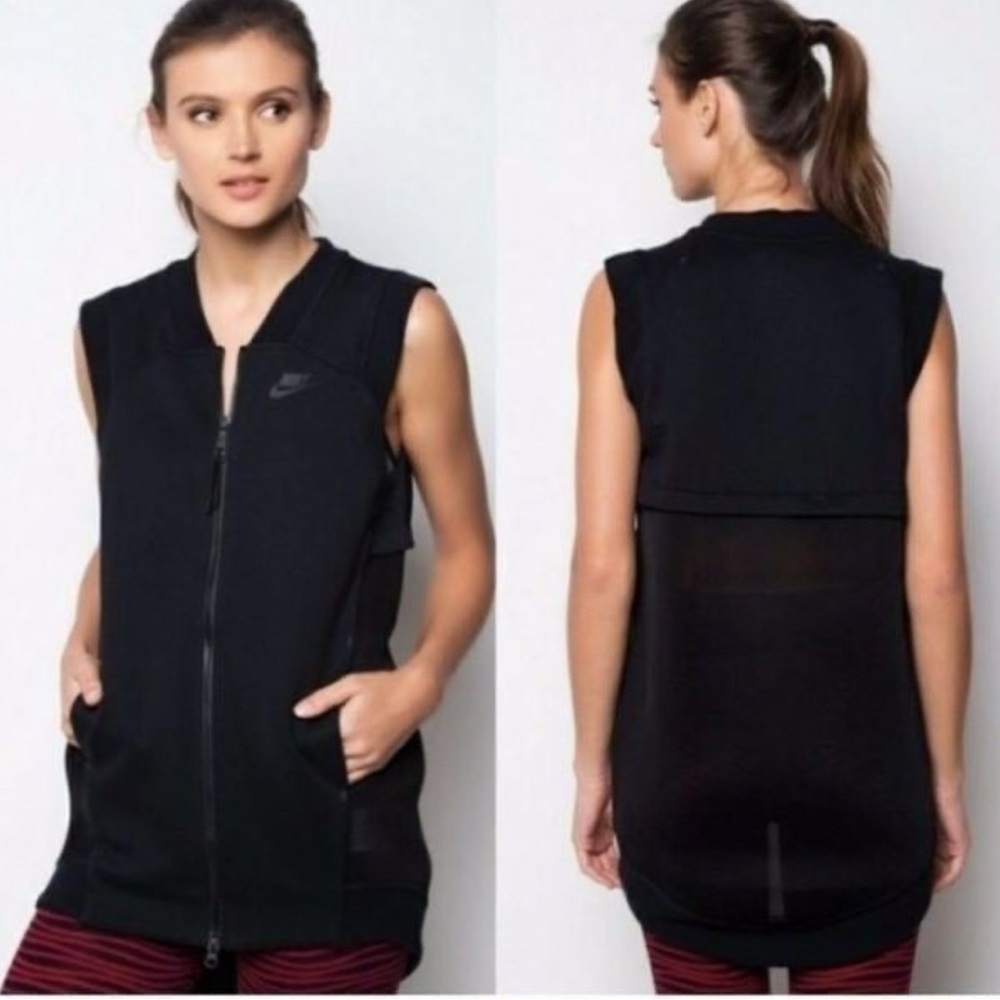XS Women's Nike Tech Fleece Cocoon Vest Black